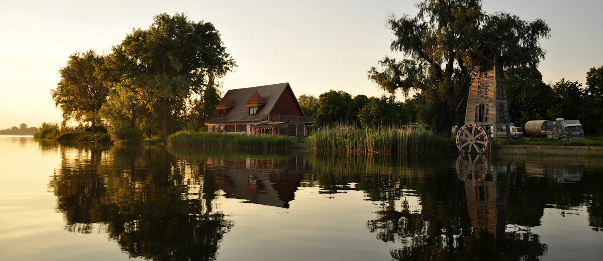 Representative photo: waterfront shore housing